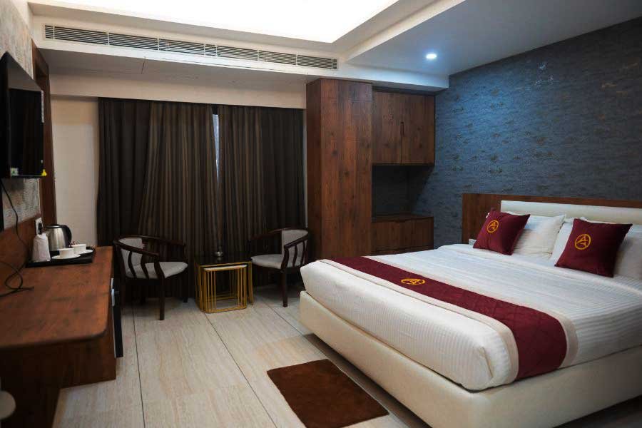 Best Hotels Near Bagdogra Airport – The Autograph Inn